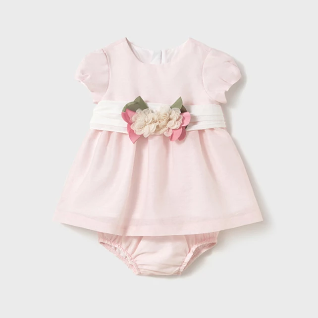 Mayoral meseszép alkalmi virágdíszítéses ruha alsóval