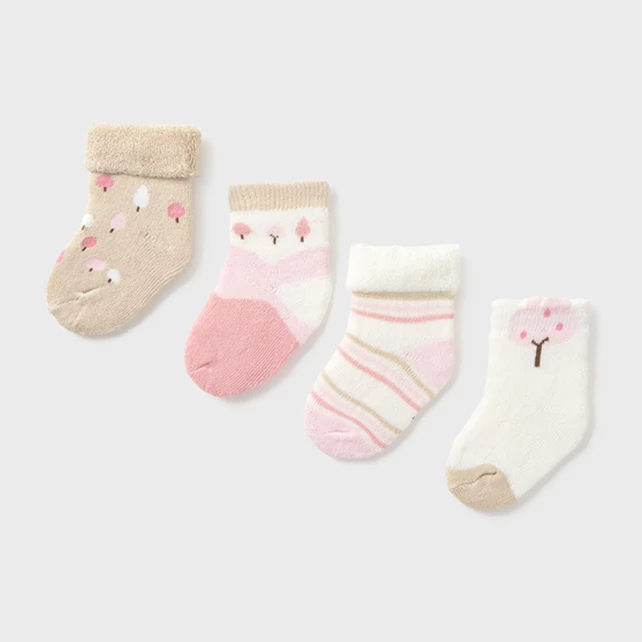 Mayoral 4 darabos zokni szett díszdobozban 2025 TÉL