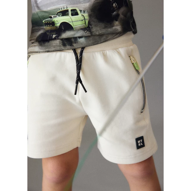 Mayoral szuper anyagú sportos rövidnadrág 2026 NYÁR