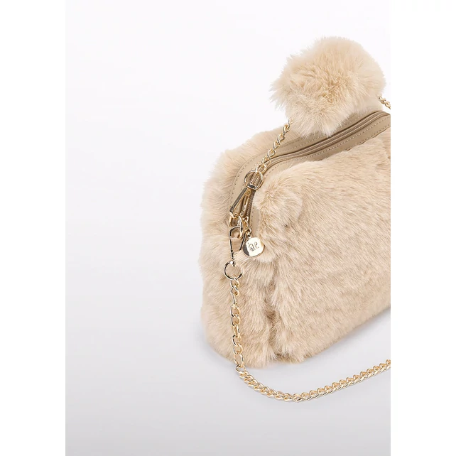 Abel&lula nagyméretű alkalmi szőrmetáska 2025 TÉL Abel&lula nagyméretű alkalmi szőrmetáska 2025 TÉL