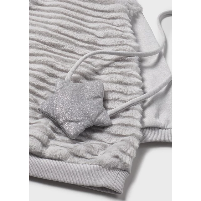 Mayoral pihe-puha szőrmés pamutruha kistáskával 2025 TÉL Mayoral pihe-puha szőrmés pamutruha kistáskával 2025 TÉL