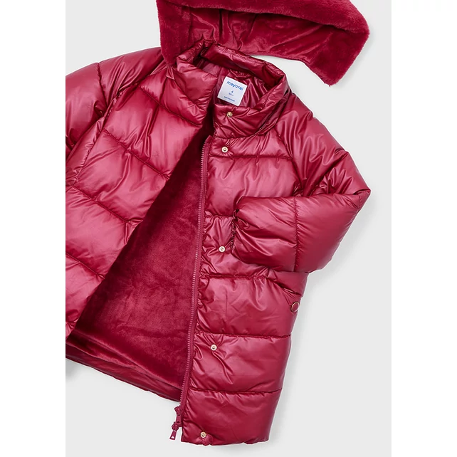 Mayoral hosszú fazonú szőrmés télikabát levehető kapucnival 2025 TÉL Mayoral hosszú fazonú szőrmés télikabát levehető kapucnival 2025 TÉL