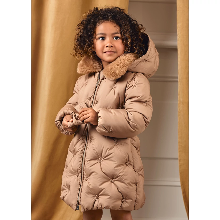 Abel&lula álomszép hosszú szőrmés télikabát 2025 TÉL Abel&lula álomszép hosszú szőrmés télikabát 2025 TÉL