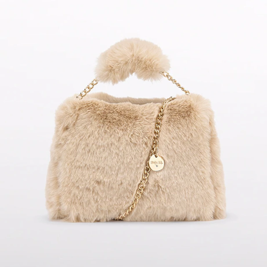Abel&lula nagyméretű alkalmi szőrmetáska 2025 TÉL Abel&lula nagyméretű alkalmi szőrmetáska 2025 TÉL